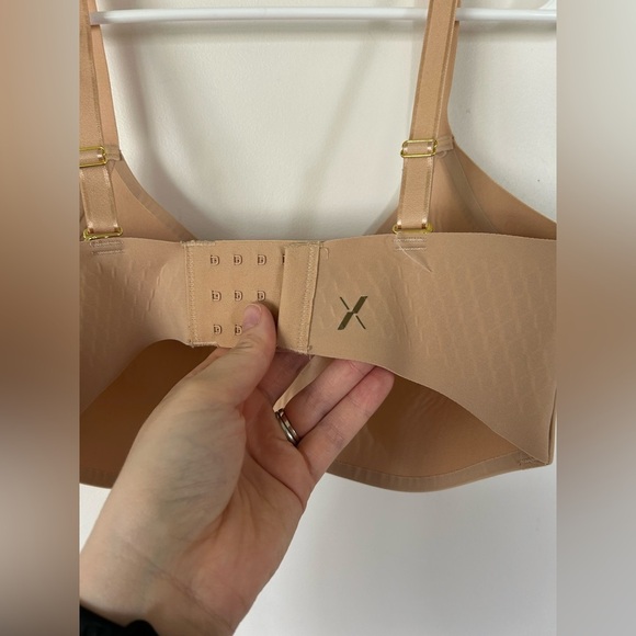 Knix Wingwoman Tan Bra Size 6 - Picture 9 of 10